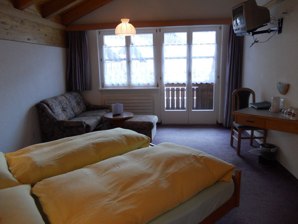 Berghof Garni - The Dom Collection Bed & Breakfast ซาสฟี ภายนอก รูปภาพ